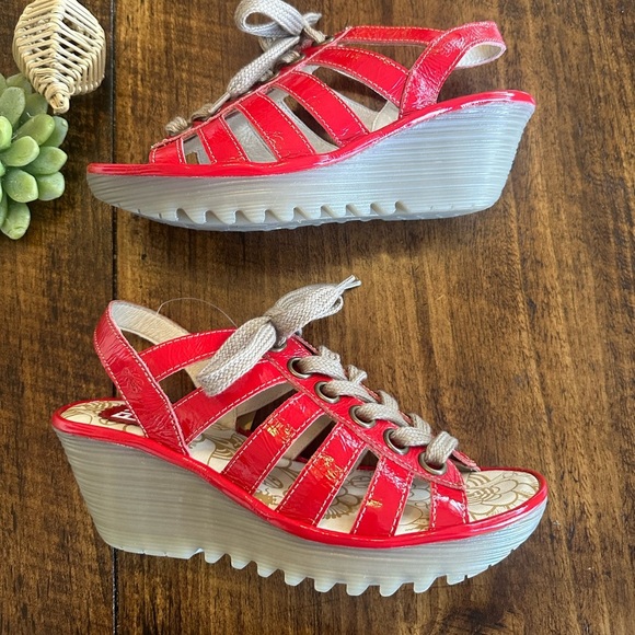 Fly London | Yito Demani Patent Red Wedge Sandal - Picture 4 of 9